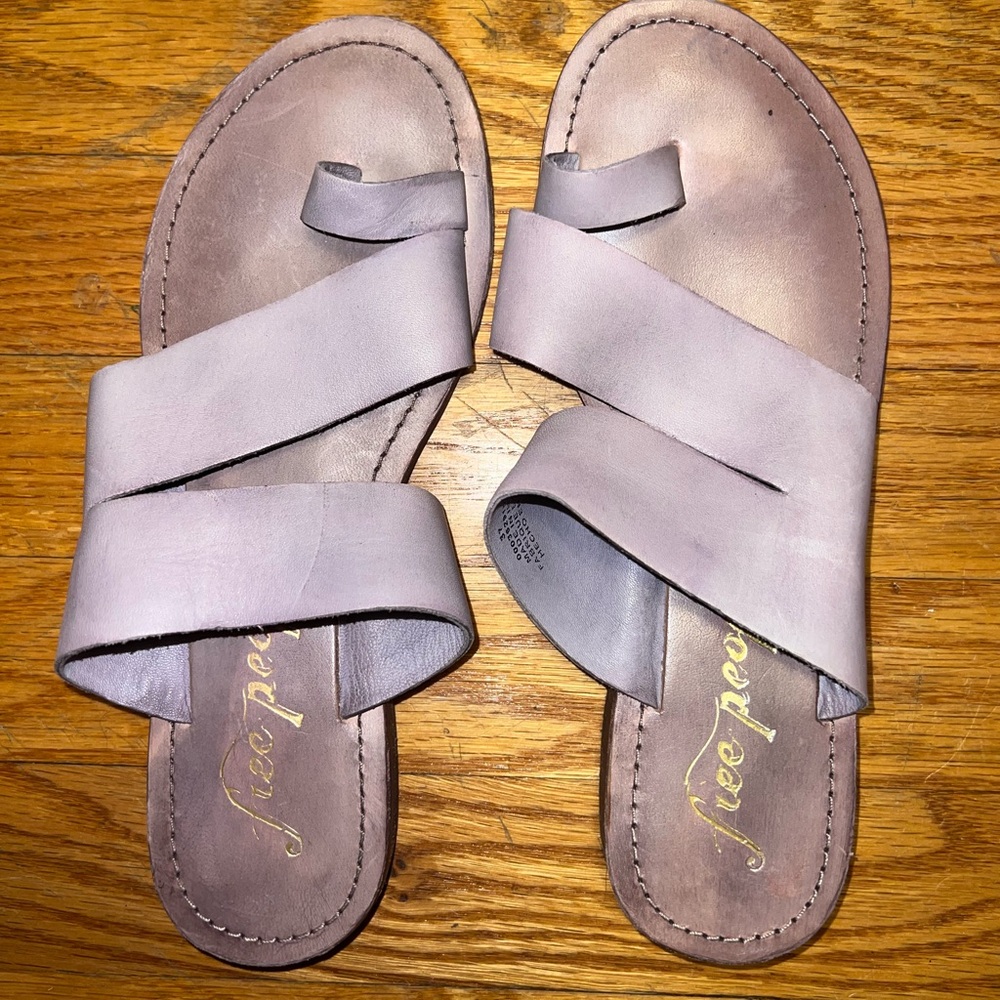 brand new free people sandals🎀